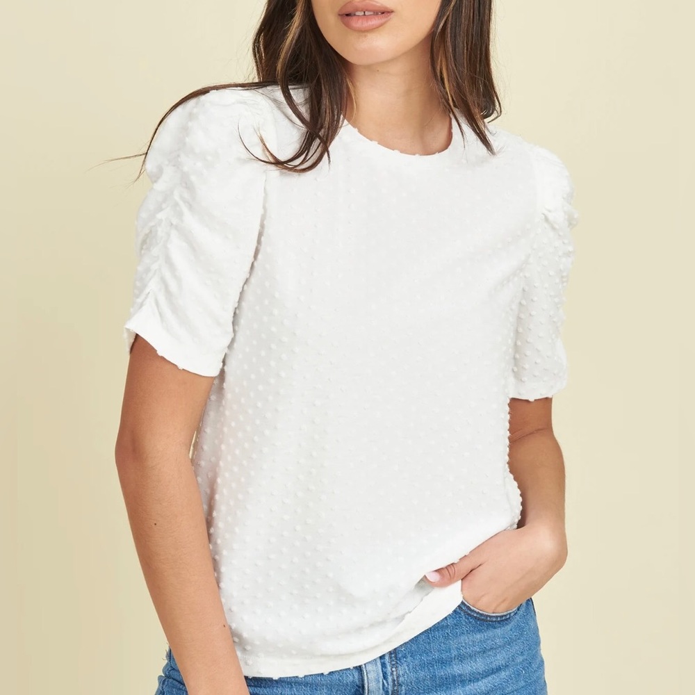 DR2 sz Medium Ramona Ivory Knit Clip Dot Top with Puff Sleeves GUC